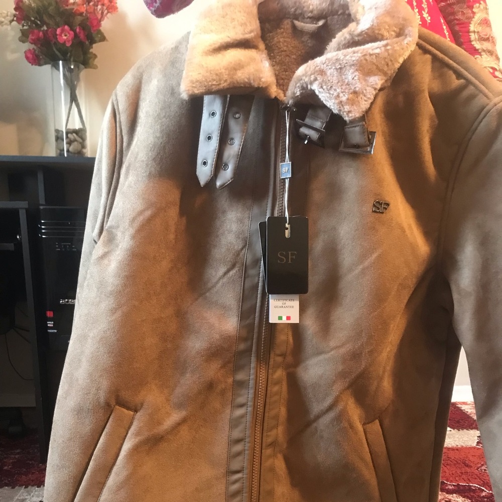 Leather Jackets - Picture 2 of 3